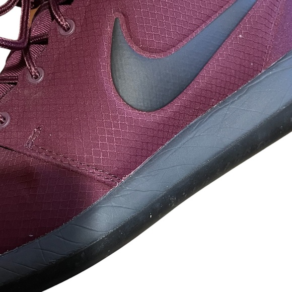 Nike Rosie 2 color Maroon with Orange neon lining inside. Men’s size 10. - Picture 7 of 10